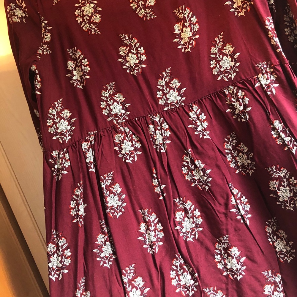 A short beautiful floral dress!!!🌸☀️🌼